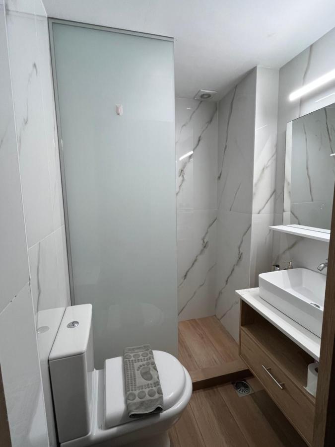 Hermanos City Apartment'S Iraklion Buitenkant foto
