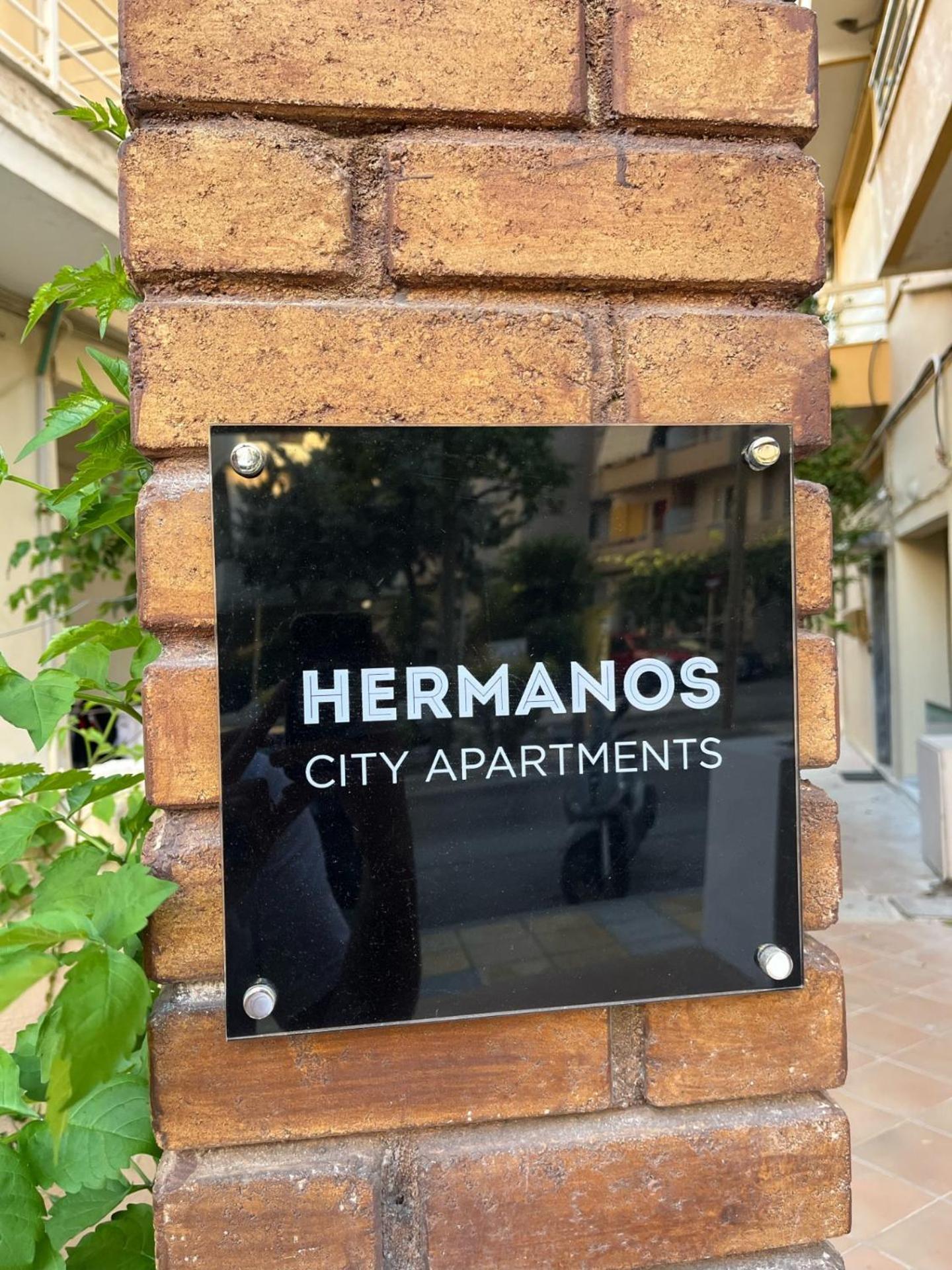 Hermanos City Apartment'S Iraklion Buitenkant foto